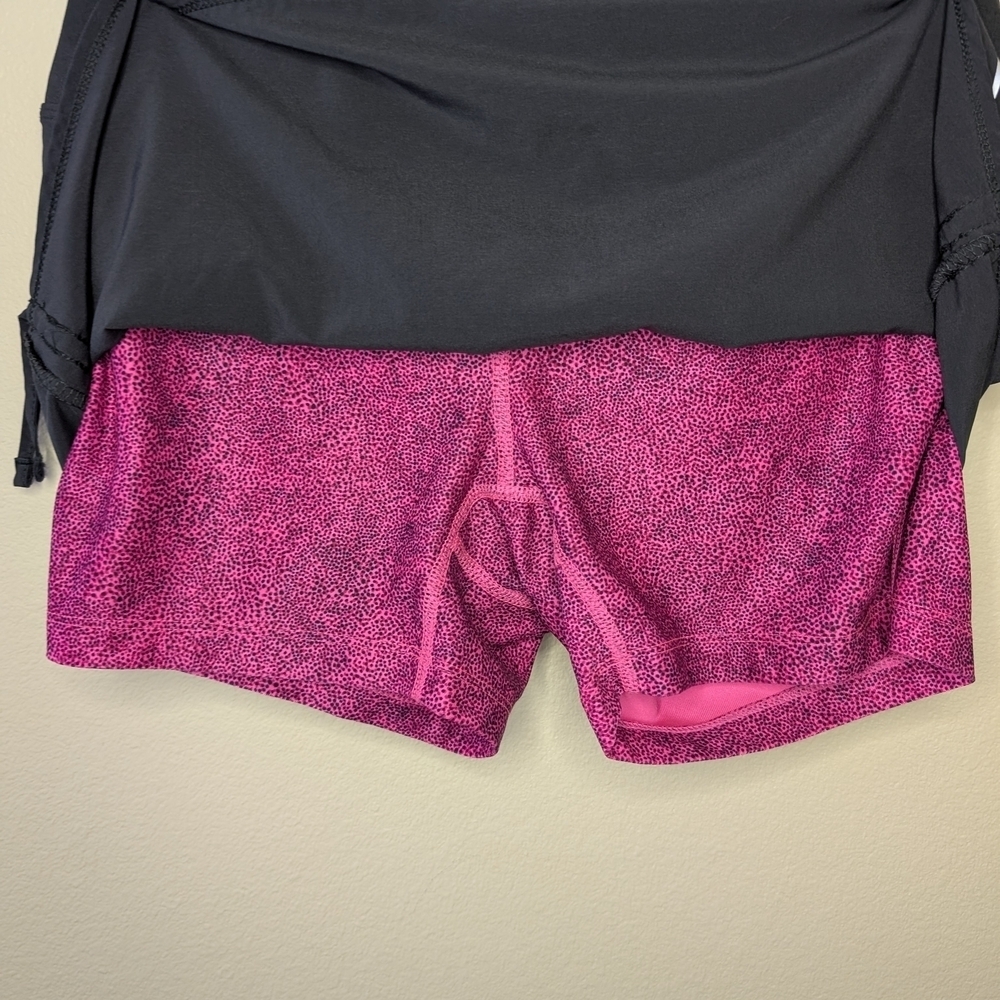 Black Nike Athletic Skort Dri-Fit w/black and pink shorts Size Small Sides Ties - Picture 8 of 15